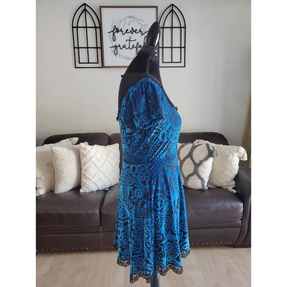 Hot Topic Miss Peregrine's Home For Peculiar Children Burnout Velvet Dress Sz M - Picture 6 of 11